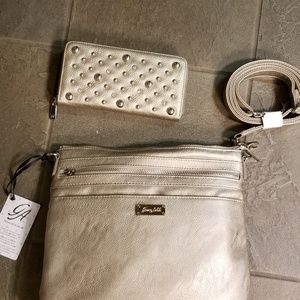 Purse & Wallet